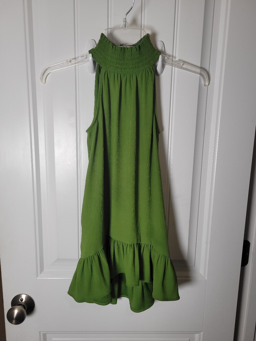 Scoop Girls Green Smocked Halter Dress Size 6-6X